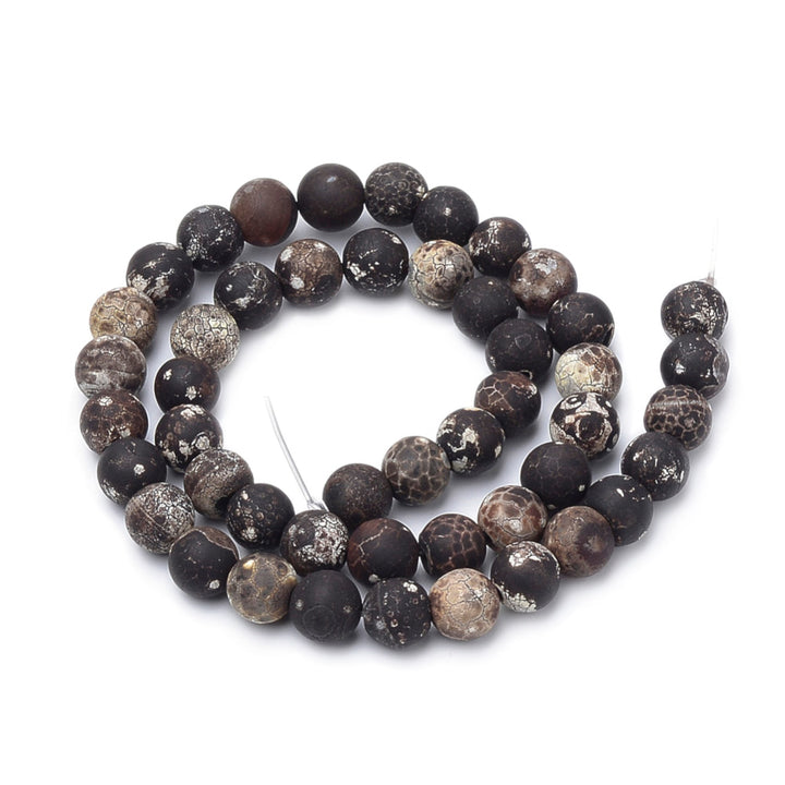 Black Agate Beads, Dyed, Round. Semi-Precious Gemstone Beads for Jewelry Making.   Size: 8-8.5mm Diameter, Hole: 1mm; approx. 45pcs/strand, 14.5" Inches Long.  Material: Black Agate, Dyed Black Color with White Crackle Markings. 